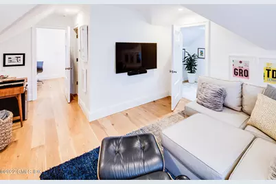 25 Woodland Drive #B, Greenwich, CT 06830 - Photo 18