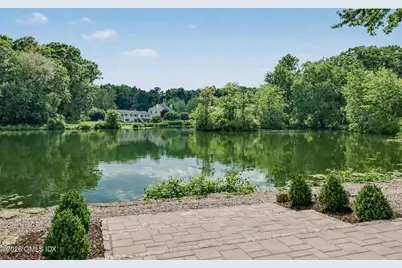 46 S Stonehedge Drive Sout, Greenwich, CT 06831 - Photo 32
