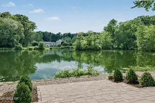 46 S Stonehedge Dr, Greenwich, CT 06831 - Photo 32