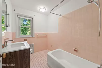 42 Oak Street, Greenwich, CT 06831 - Photo 34