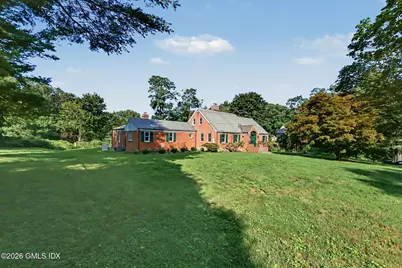 42 Oak Street, Greenwich, CT 06831 - Photo 1
