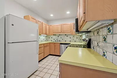 313 Sound Beach Avenue #313, Old Greenwich, CT 06870 - Photo 12