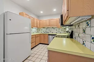 313 Sound Beach Ave, Old Greenwich, CT 06870 - Photo 12