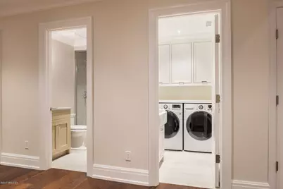 111 Mason Street #2B, Greenwich, CT 06830 - Photo 16