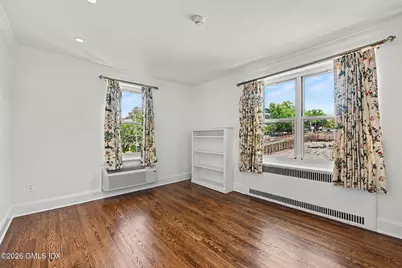 25 W Elm Street #37, Greenwich, CT 06830 - Photo 20