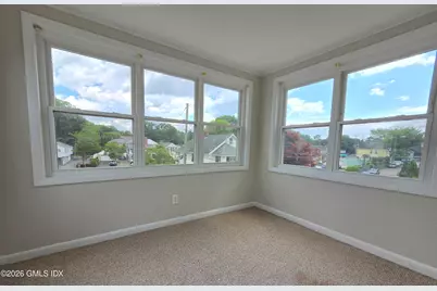 15 Scofield Street #2A, Greenwich, CT 06807 - Photo 2