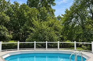 2 Choctaw Ln, Greenwich, CT 06831 - Photo 2