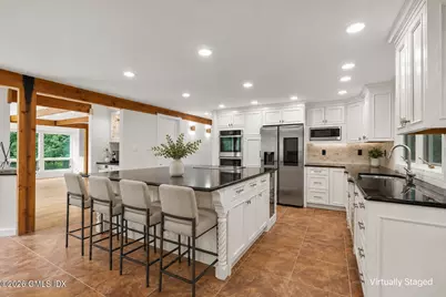 2 Choctaw Lane, Greenwich, CT 06831 - Photo 10