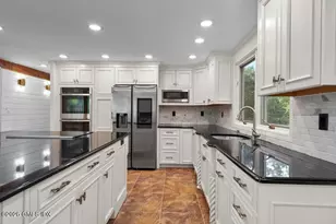 2 Choctaw Ln, Greenwich, CT 06831 - Photo 12