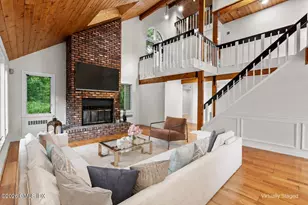2 Choctaw Ln, Greenwich, CT 06831 - Photo 6