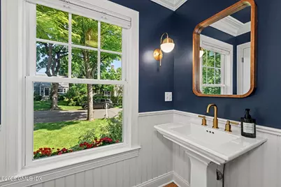 16 Dale Drive, Greenwich, CT 06831 - Photo 8