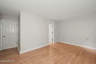 453 E Putnam Ave, Greenwich, CT 06807 - Photo 14