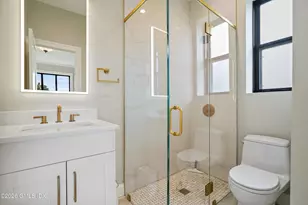 47 Lafayette Pl, Greenwich, CT 06830 - Photo 8