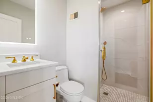 47 Lafayette Pl, Greenwich, CT 06830 - Photo 10