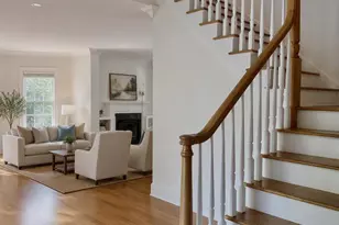 24 Buena Vista Dr, Greenwich, CT 06831 - Photo 2