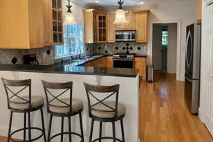 24 Buena Vista Dr, Greenwich, CT 06831 - Photo 10