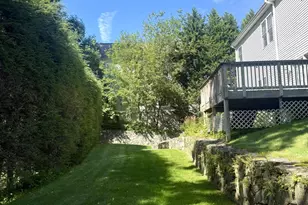 24 Buena Vista Dr, Greenwich, CT 06831 - Photo 36