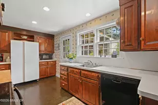 6 Charter Oak Ln, Greenwich, CT 06830 - Photo 28