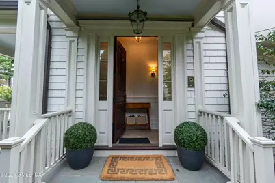 250 Milbank Avenue #B, Greenwich, CT 06830 - Photo 8