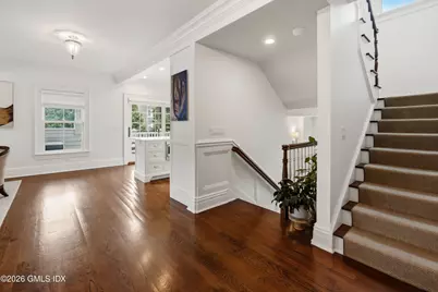 250 Milbank Avenue #B, Greenwich, CT 06830 - Photo 10