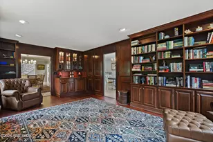345 Round Hill Rd, Greenwich, CT 06831 - Photo 22