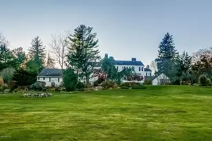 345 Round Hill Rd, Greenwich, CT 06831 - Photo 34