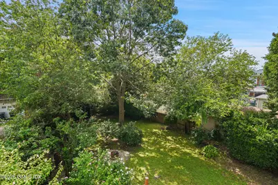 16 W Church Street, Greenwich, CT 06830 - Photo 46