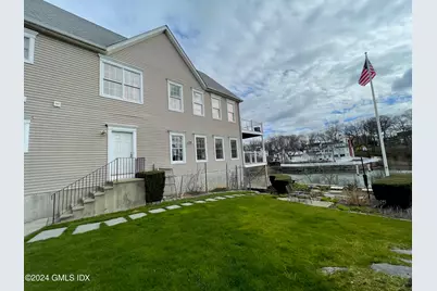 25 Davenport Avenue #B, Greenwich, CT 06830 - Photo 4