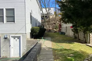 8 Booth Ct, Greenwich, CT 06830 - Photo 14