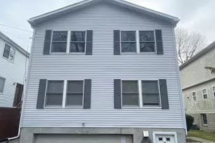 8 Booth Ct, Greenwich, CT 06830 - Photo 4