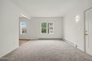2 S New St, Greenwich, CT 06830 - Photo 6