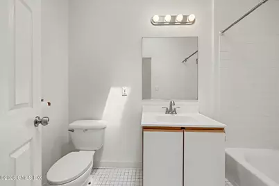 2 S New Street #2, Greenwich, CT 06830 - Photo 12