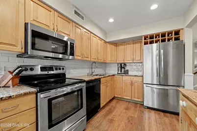 351 Pemberwick Road #503, Greenwich, CT 06831 - Photo 8