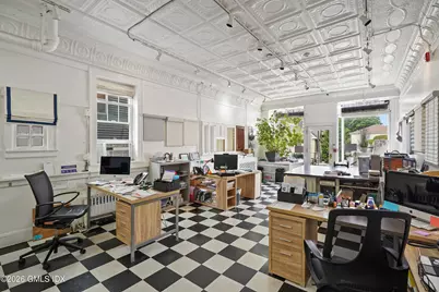 311 Hamilton Avenue #Right, Greenwich, CT 06830 - Photo 4