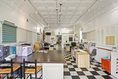 311 Hamilton Avenue #Right, Greenwich, CT 06830 - Photo 6