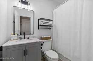 14 Bradbury Pl, Greenwich, CT 06878 - Photo 58