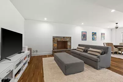 14 Bradbury Place, Greenwich, CT 06878 - Photo 54