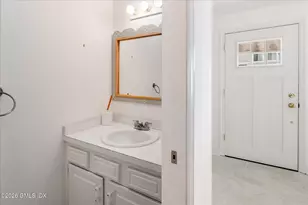 6 Whiffletree Way, Greenwich, CT 06878 - Photo 8