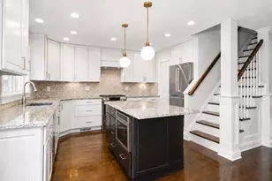 24 Harold St, Greenwich, CT 06807 - Photo 8