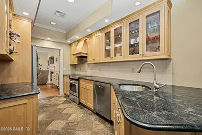 333 Palmer Hill Road #1B, Greenwich, CT 06878 - Photo 4