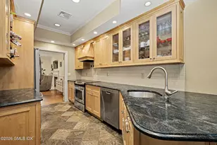 333 Palmer Hill Rd, Greenwich, CT 06878 - Photo 4