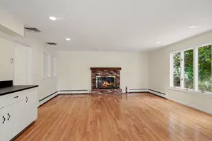 5 Raphael Pl, Greenwich, CT 06878 - Photo 10