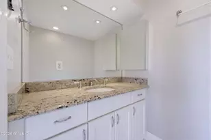 49 Harold St, Greenwich, CT 06807 - Photo 8