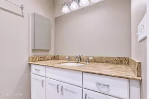 49 Harold St, Greenwich, CT 06807 - Photo 12