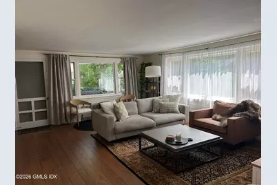 33 River Street #1, New Canaan, CT 06840 - Photo 2