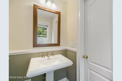 80 E Putnam Avenue, Greenwich, CT 06807 - Photo 12