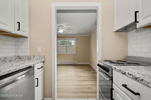 15 Linden Pl, Greenwich, CT 06831 - Photo 10