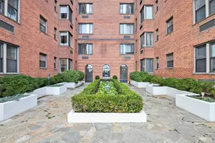 40 W Elm St, Greenwich, CT 06830 - Photo 24