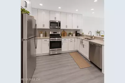 4 Orchard Street #O, Greenwich, CT 06807 - Photo 2