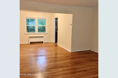 32 Mary Lane, Greenwich, CT 06878 - Photo 4